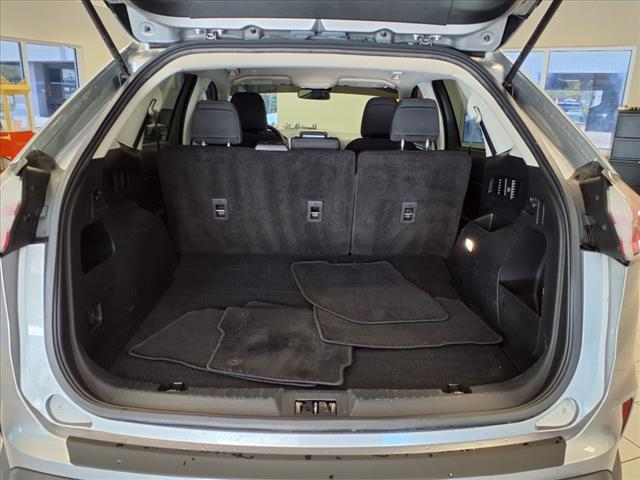 2022 Ford Edge SE
