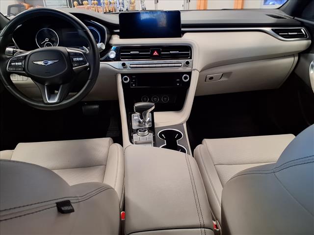 2025 Genesis G70 2.5T