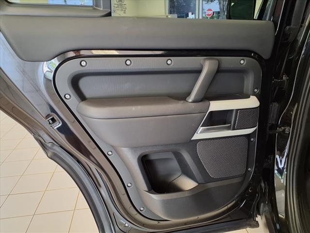 2024 Land Rover Defender S