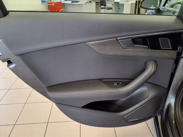 2023 Audi A4 45 S line Premium Plus quattro