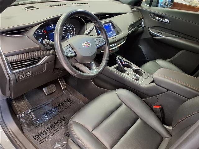 2023 Cadillac XT4 Sport