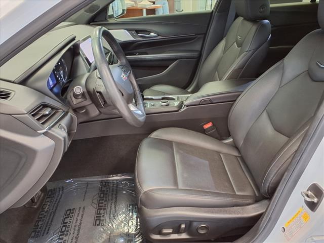 2022 Cadillac CT4 Premium Luxury