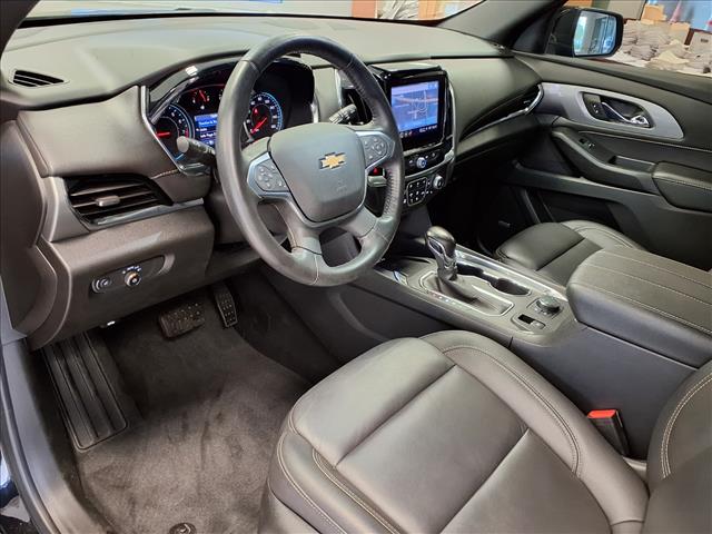 2022 Chevrolet Traverse LT Leather