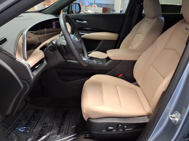 2024 Cadillac XT4 Luxury
