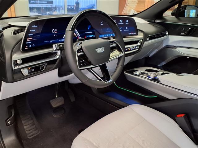 2024 Cadillac LYRIQ Luxury