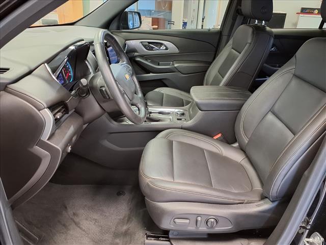 2022 Chevrolet Traverse LT Leather