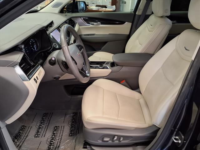 2023 Cadillac XT6 Premium Luxury