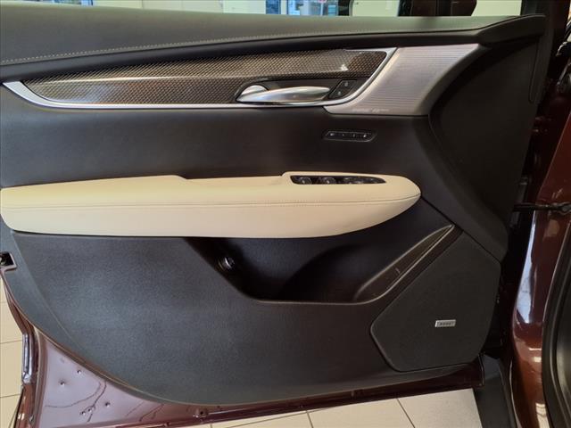 2022 Cadillac XT5 Sport