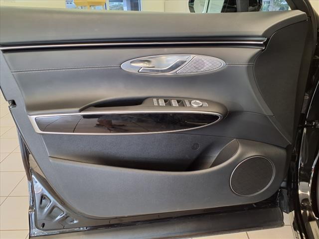 2025 Genesis GV70 2.5T