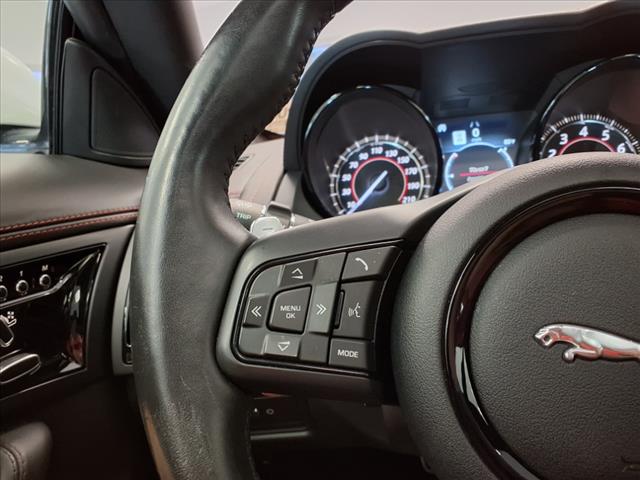 2020 Jaguar F-TYPE R