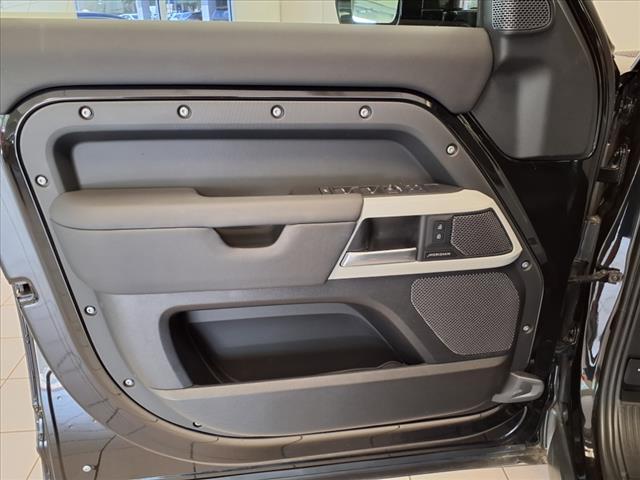 2024 Land Rover Defender S