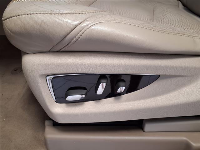 2016 Cadillac Escalade Luxury