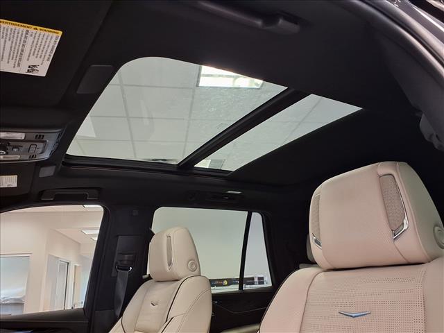 2023 Cadillac Escalade Sport