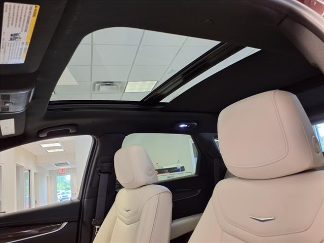 2022 Cadillac XT5 Sport