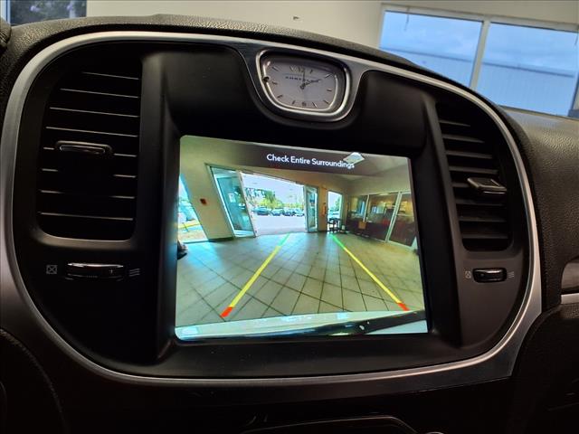 2021 Chrysler 300 Touring