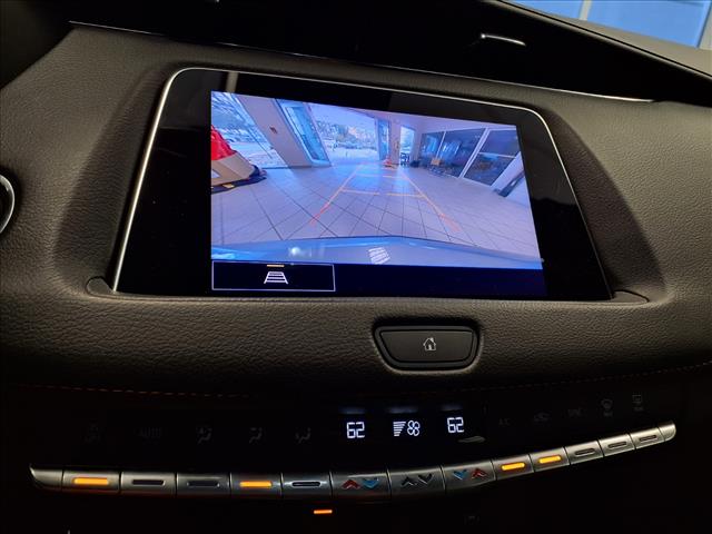 2023 Cadillac XT4 Sport