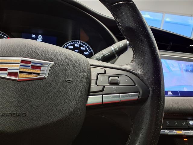 2023 Cadillac XT4 Sport