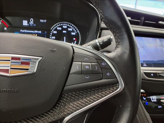 2023 Cadillac XT5 Sport