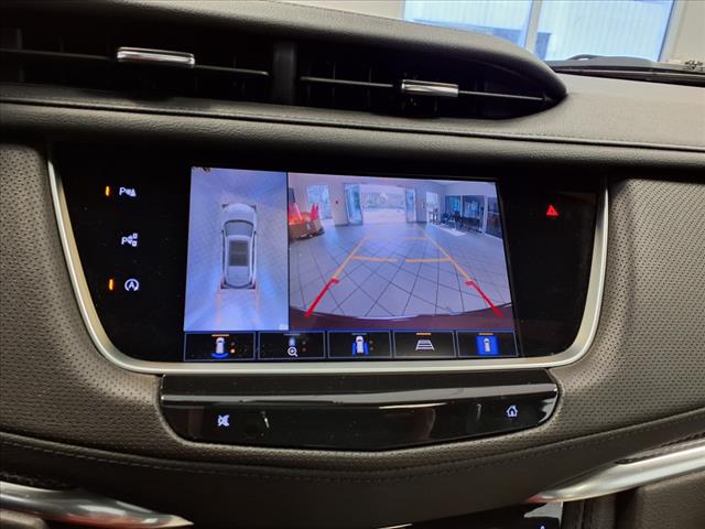 2022 Cadillac XT5 Sport