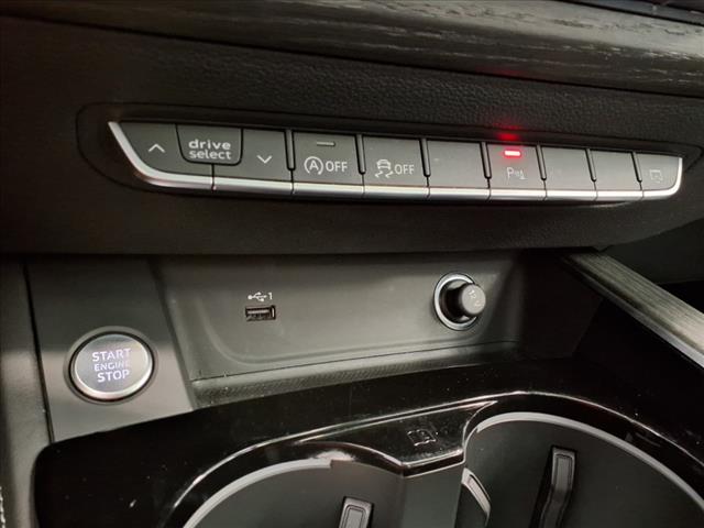 2023 Audi A4 45 S line Premium Plus quattro
