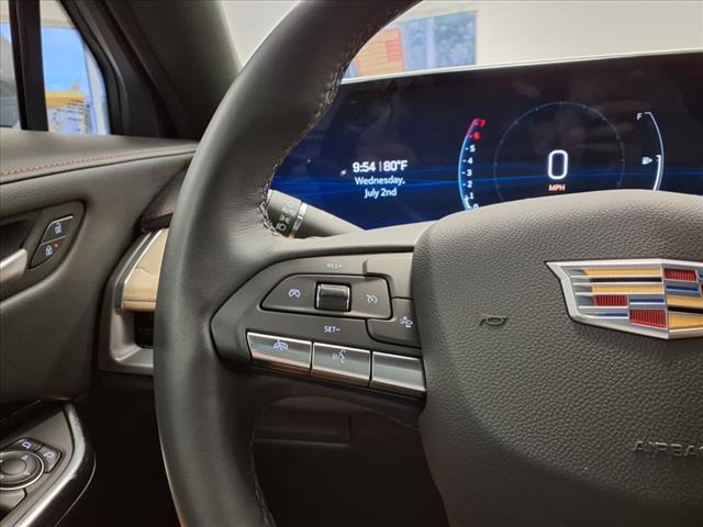 2024 Cadillac XT4 Luxury