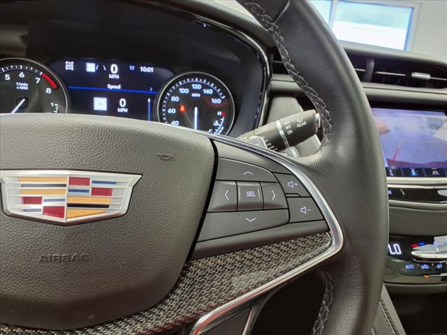 2022 Cadillac XT5 Sport