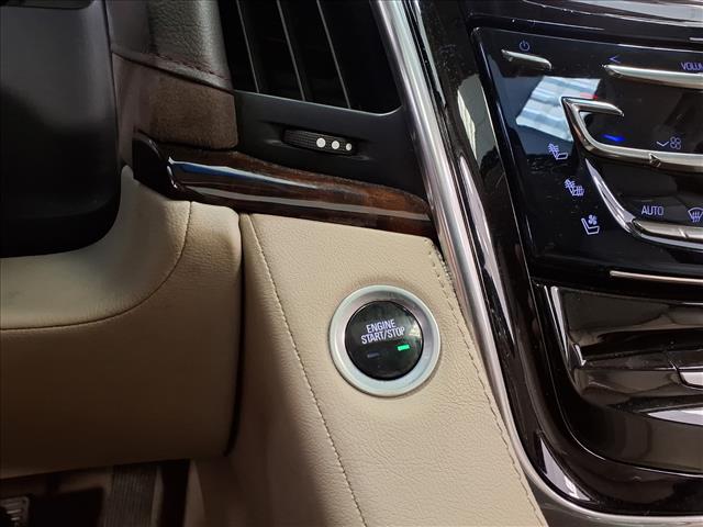 2016 Cadillac Escalade Luxury