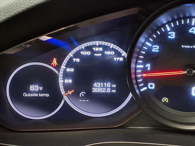 2021 Porsche Cayenne Base