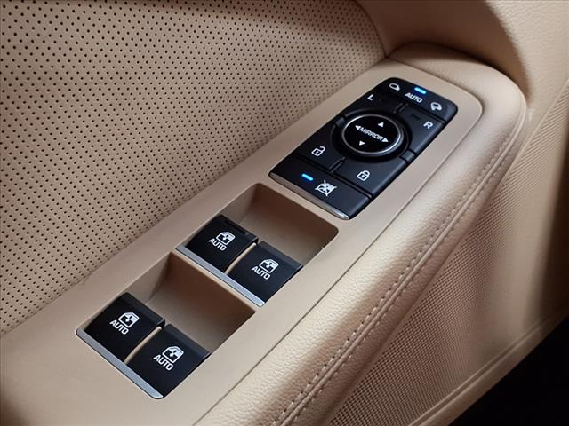 2016 Hyundai Genesis 3.8