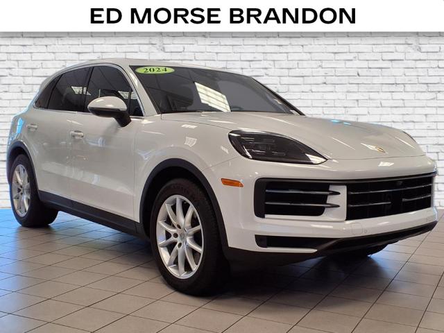 2024 Porsche Cayenne Base