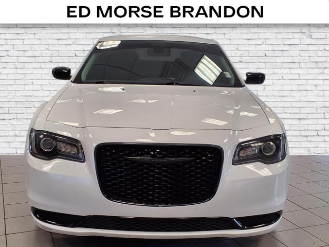 2021 Chrysler 300 Touring