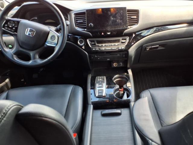 2022 Honda Pilot Touring 7 Passenger