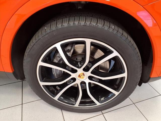 2021 Porsche Cayenne Base