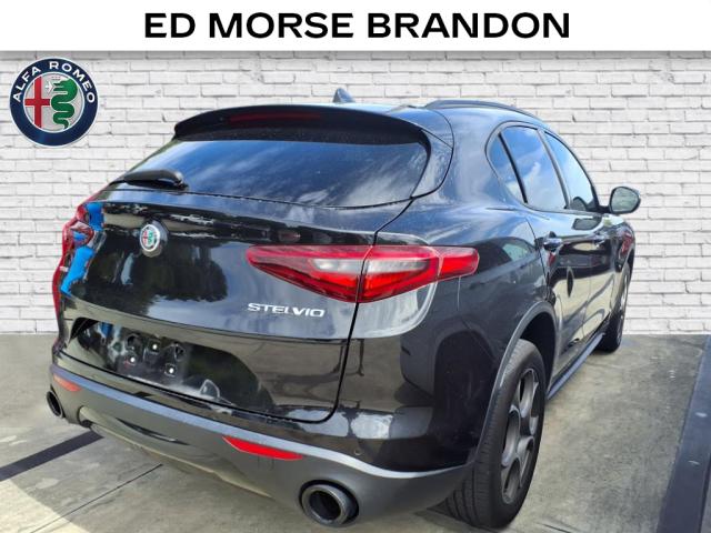 2022 Alfa Romeo Stelvio Sprint