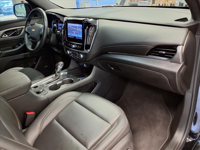2022 Chevrolet Traverse LT Leather