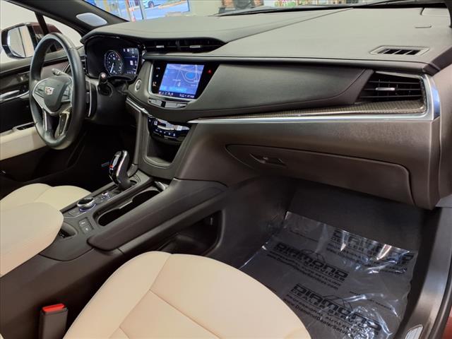 2022 Cadillac XT5 Sport