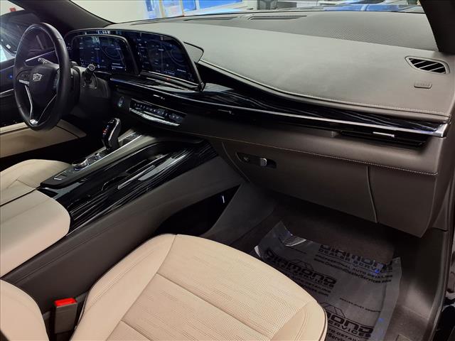 2023 Cadillac Escalade Sport