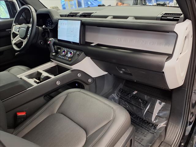 2025 Land Rover Defender S