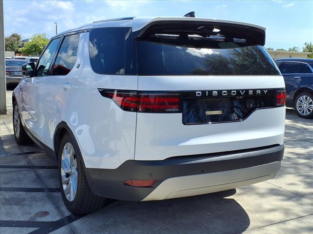 2024 Land Rover Discovery S