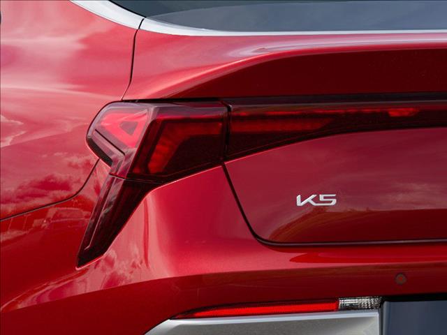 2025 Kia K5 LXS