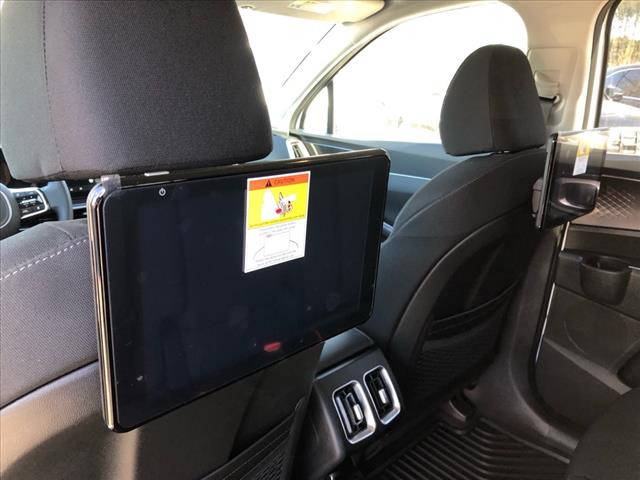 2025 Kia Sorento LX
