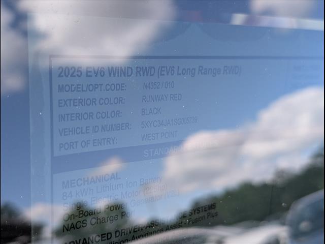 2025 Kia EV6 Wind