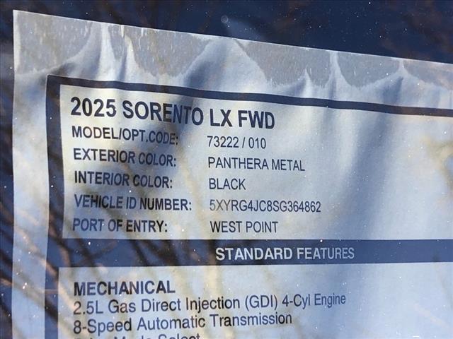 2025 Kia Sorento LX