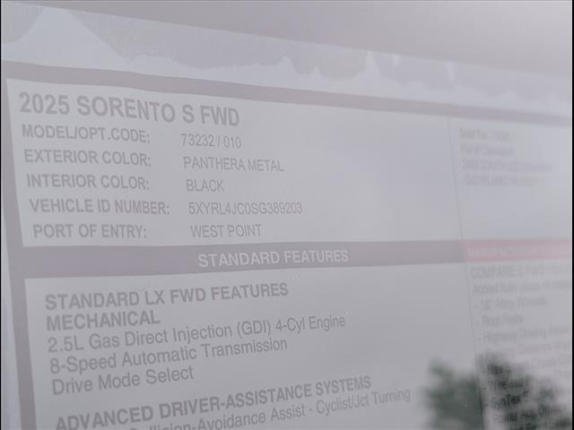 2025 Kia Sorento S