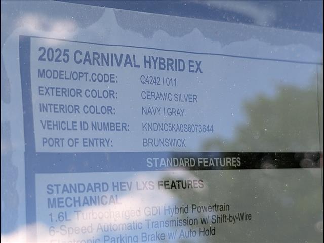 2025 Kia Carnival Hybrid EX