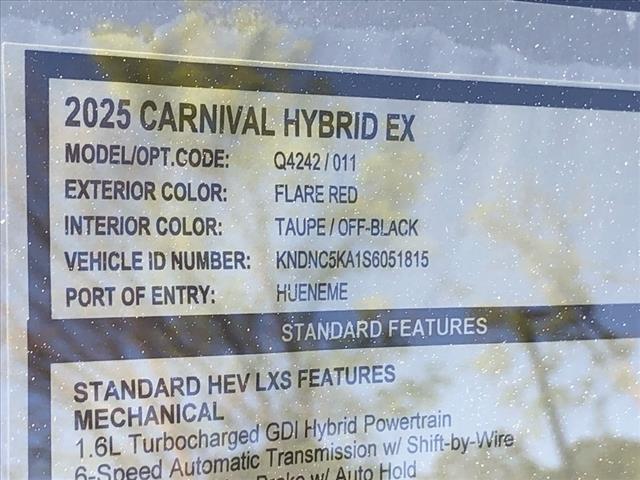 2025 Kia Carnival Hybrid EX