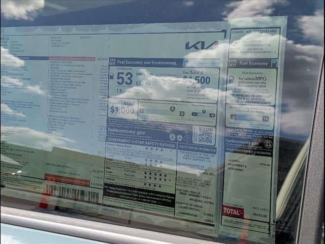2025 Kia Niro EX
