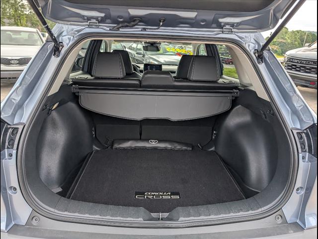 2024 Toyota Corolla Cross XLE