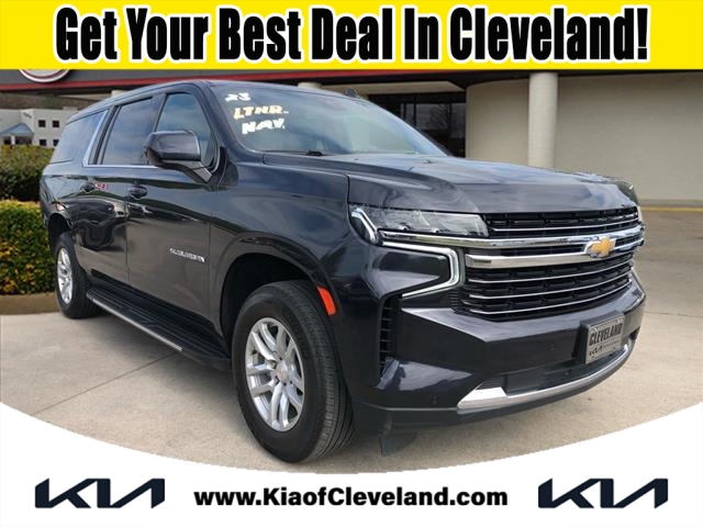 2023 Chevrolet Suburban LT