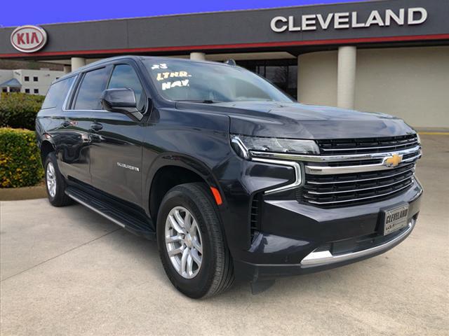 2023 Chevrolet Suburban LT